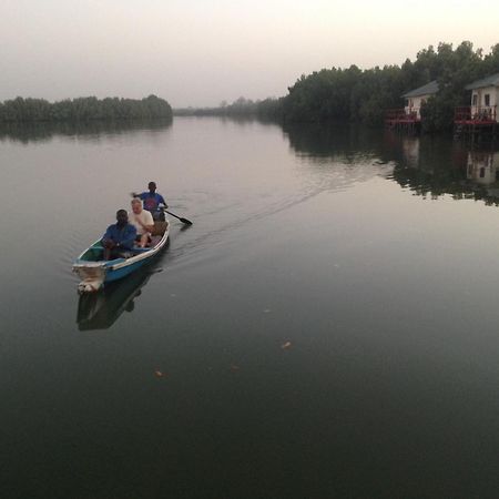Bintang Bolong Lodge ภายนอก รูปภาพ