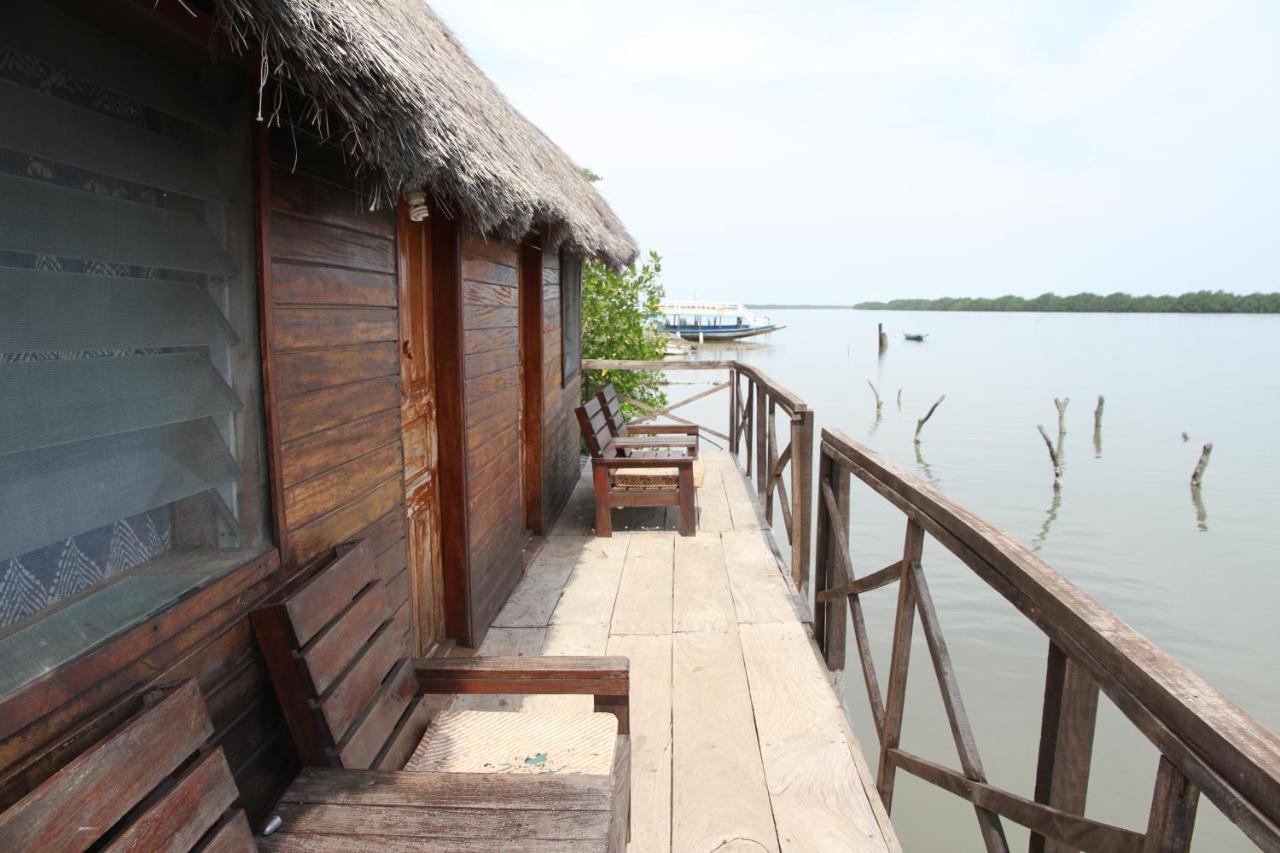 Bintang Bolong Lodge ภายนอก รูปภาพ