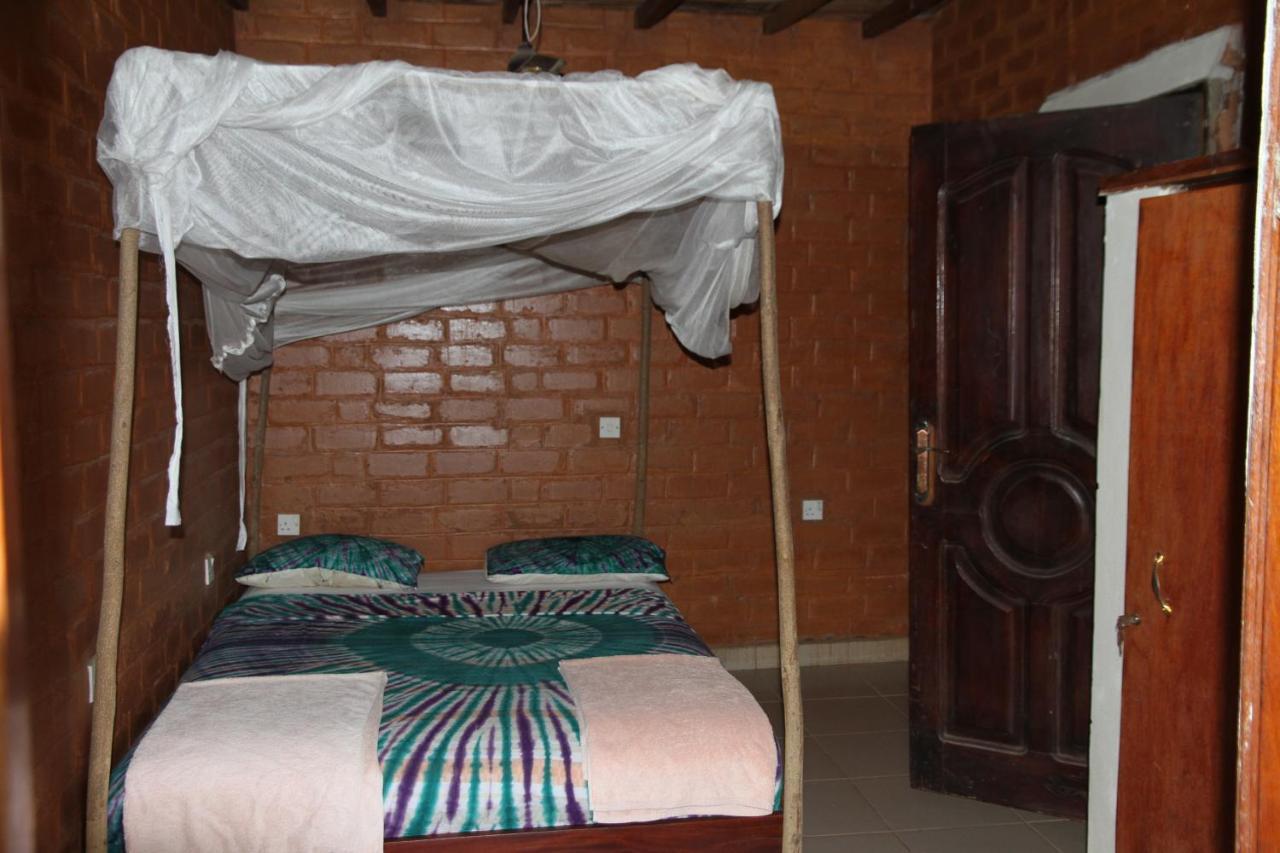 Bintang Bolong Lodge ภายนอก รูปภาพ